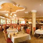 Alpenhof 4*