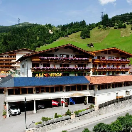 Alpenhof ホテル