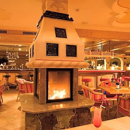 Alpenhof 4*