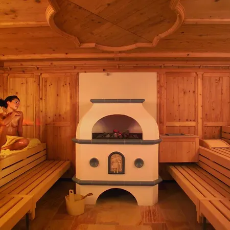 Alpenhof 4*